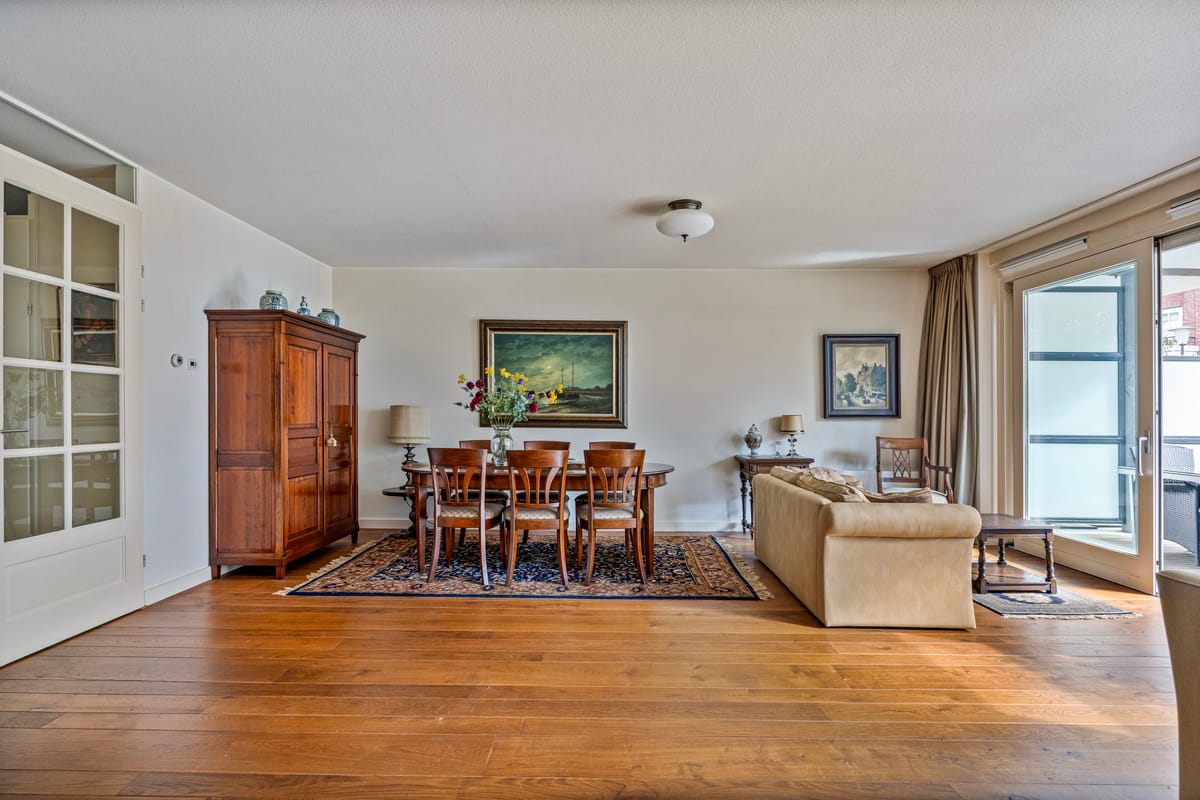 Photo 14 of Castellanie 50