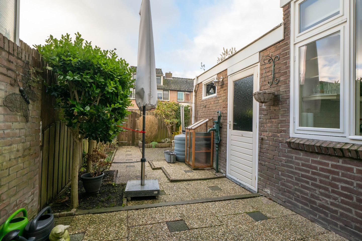 Photo 19 of van den Bosstraat 9