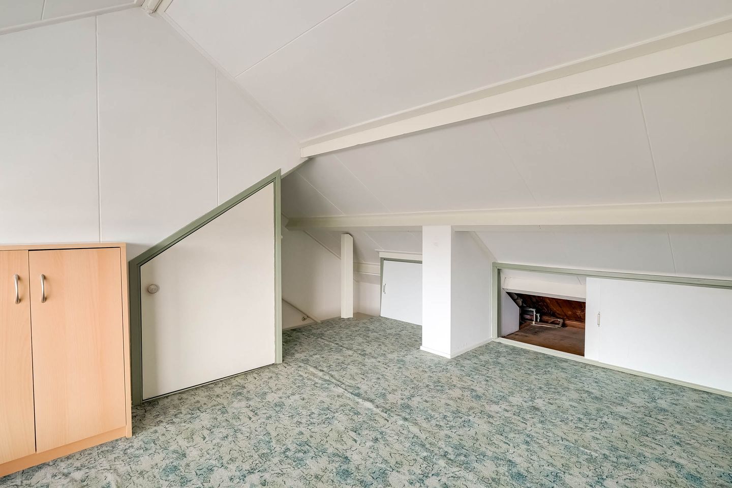 Photo 34 of van den Bosstraat 9