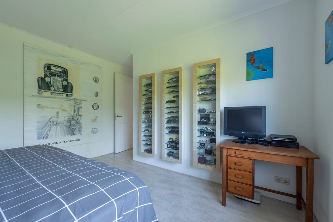 Foto 23 van Tiarastraat 37