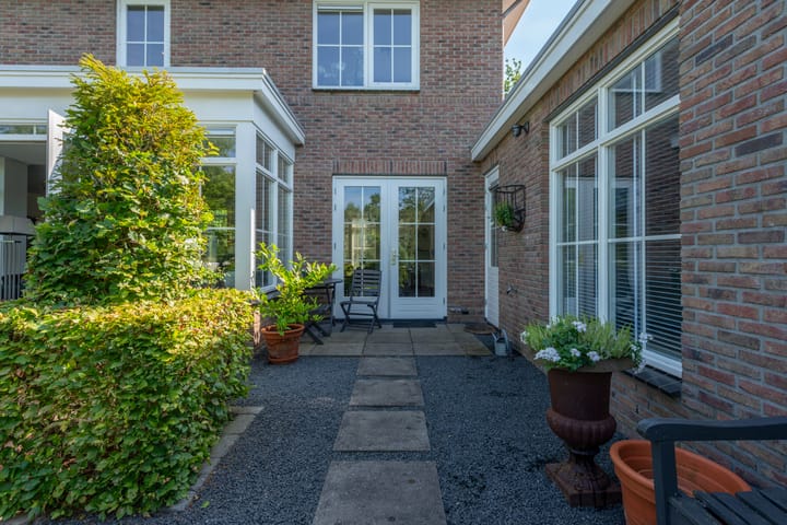 Foto 37 van Tiarastraat 37