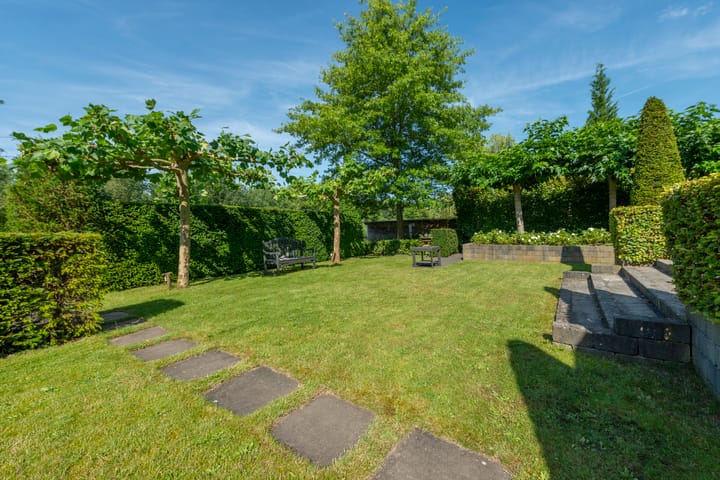 Foto 40 van Tiarastraat 37