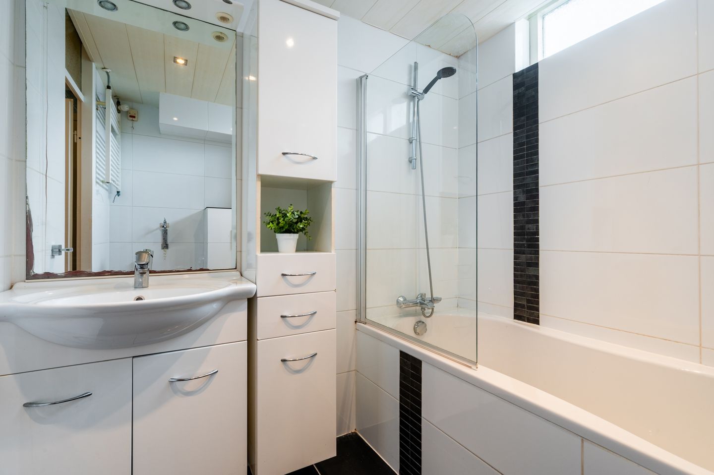 Foto 25 van Dwarsstraat 8