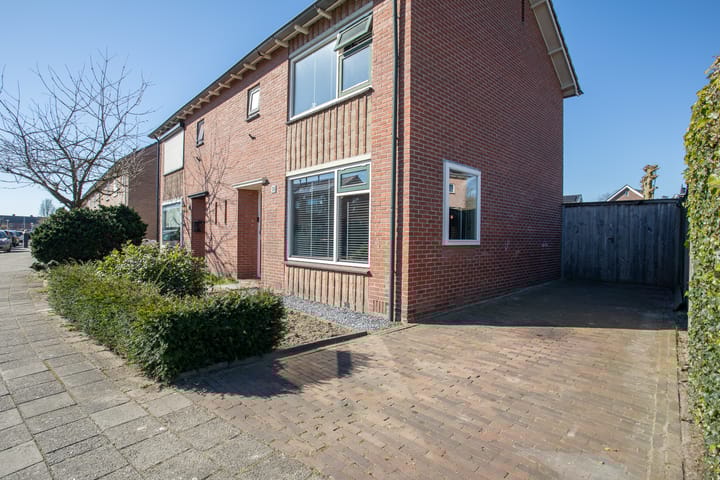 Foto 5 van Emmastraat 37