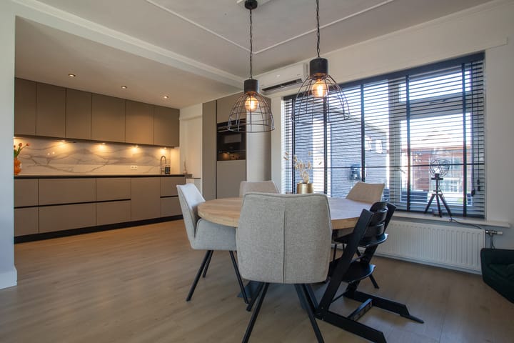 Foto 17 van Emmastraat 37