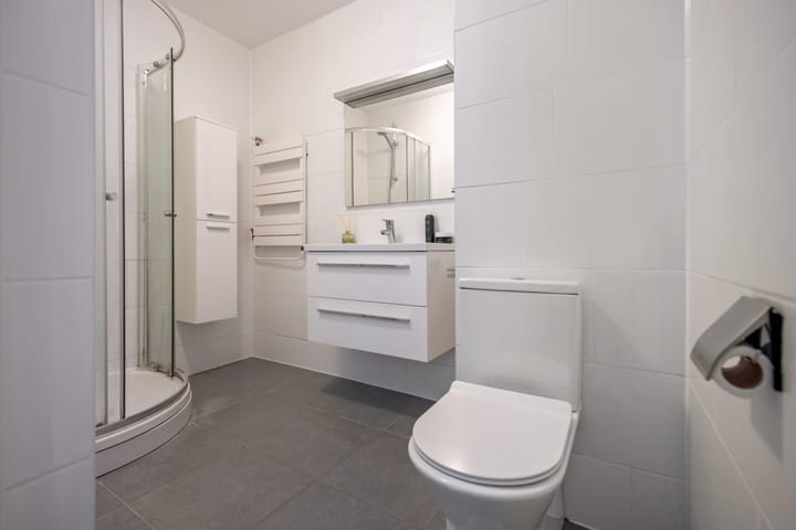 Photo 11 of Willemstraat 108