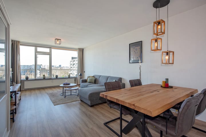 Photo 14 of Willemstraat 108