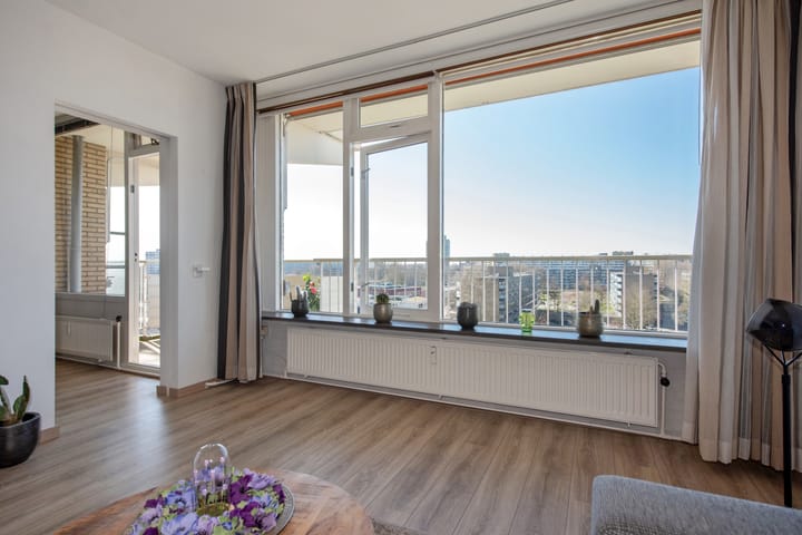 Photo 22 of Willemstraat 108