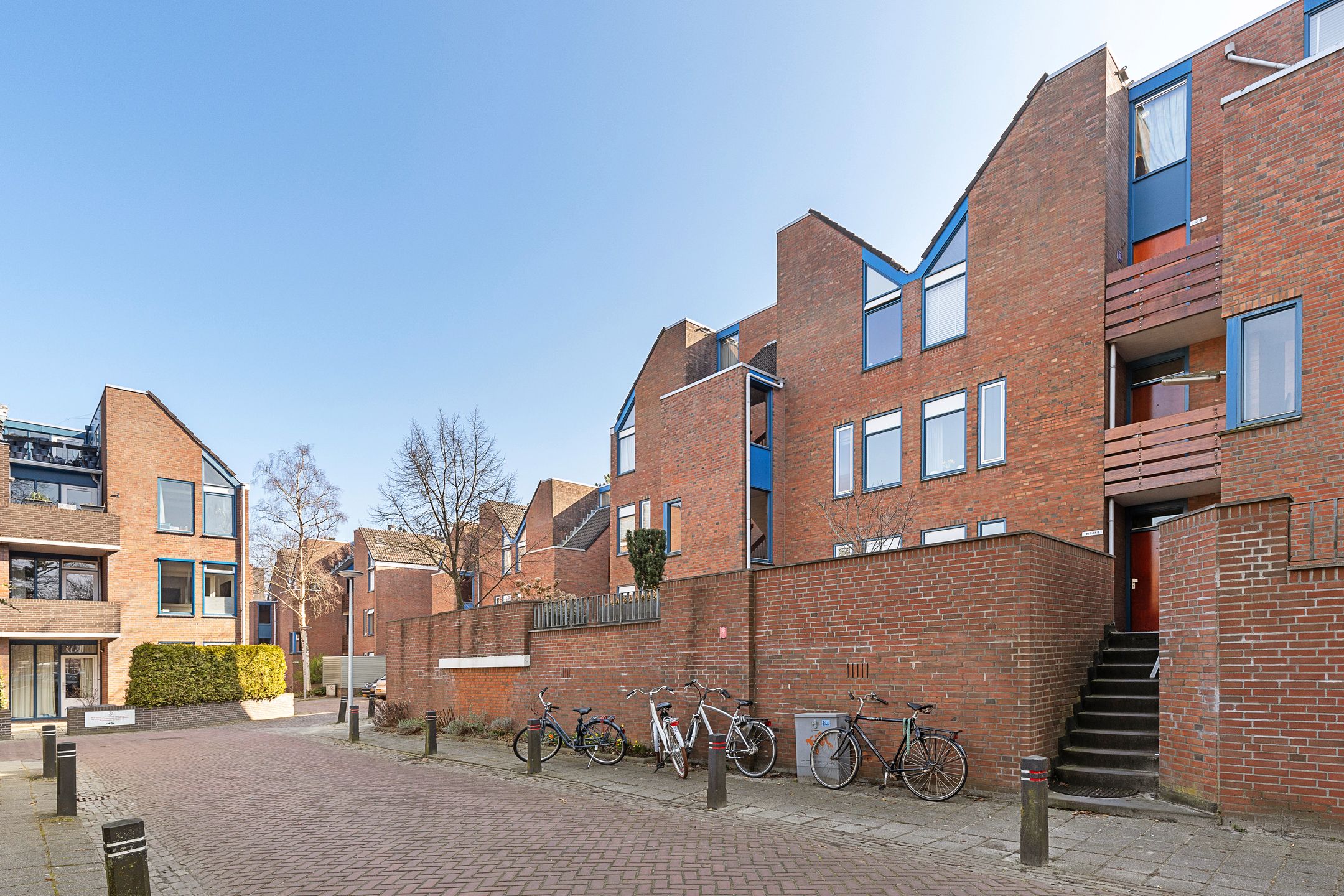 Foto 3 van Petrus Campersingel 31-3