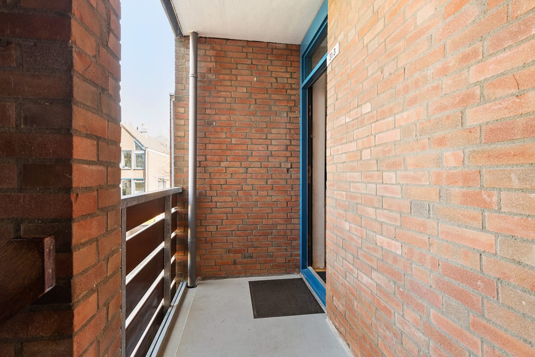 Foto 11 van Petrus Campersingel 31-3