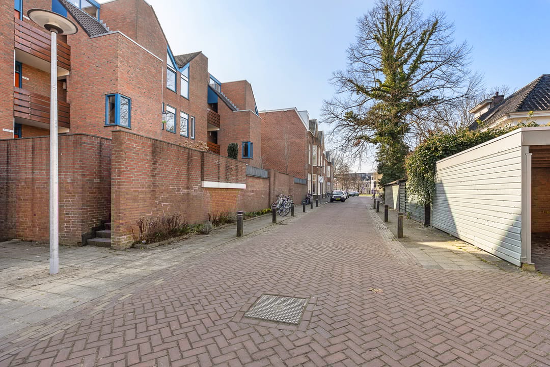 Foto 41 van Petrus Campersingel 31-3