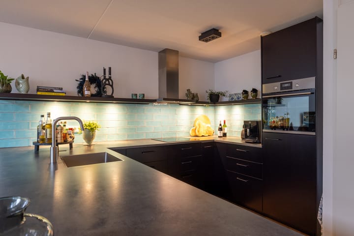 Photo 15 of Wijnbrugstraat 35