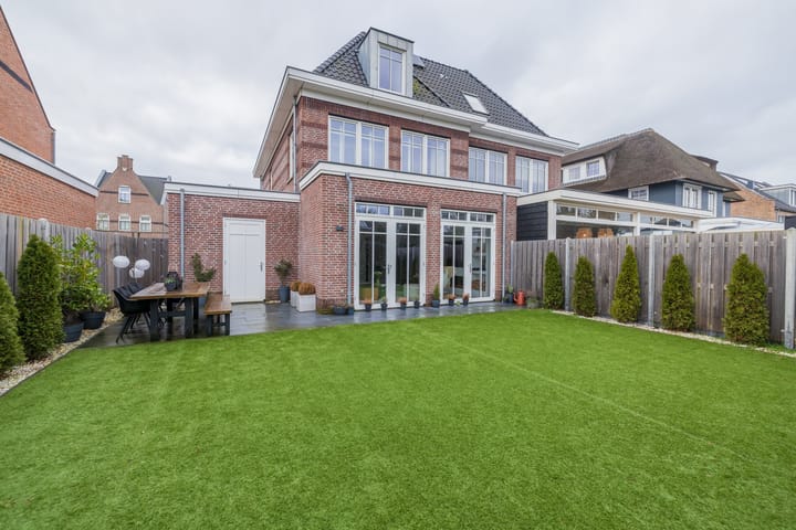 Photo 18 of Kweeklust 25