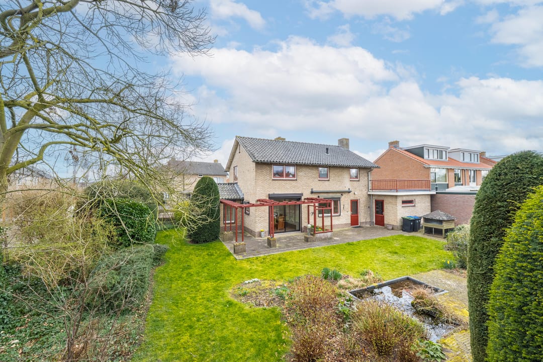 Foto 1 van Sleedoornstraat 1