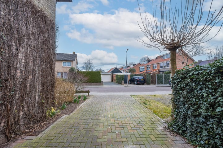 Foto 7 van Sleedoornstraat 1