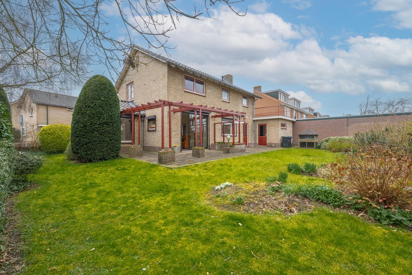 Foto 35 van Sleedoornstraat 1