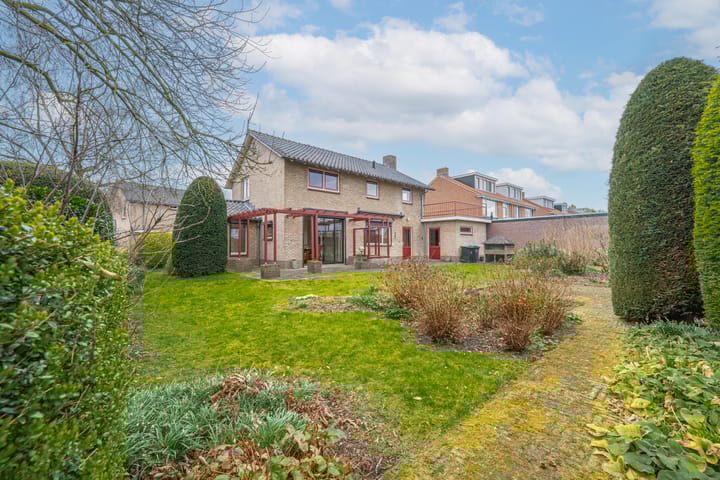 Foto 36 van Sleedoornstraat 1