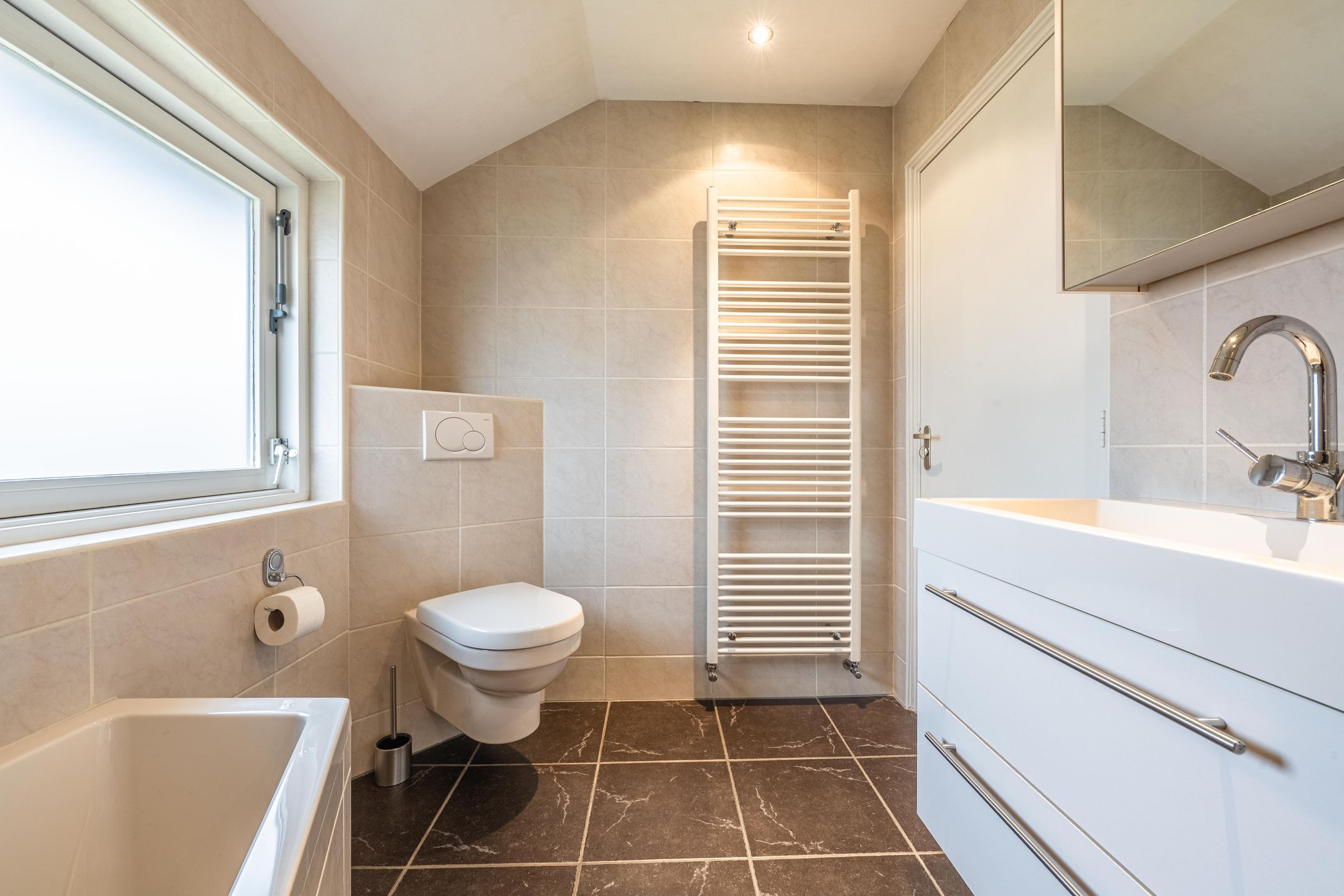 Foto 51 van Sleedoornstraat 1