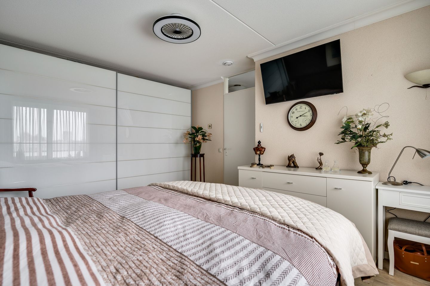 Foto 19 van Oranjelaan 21-C4