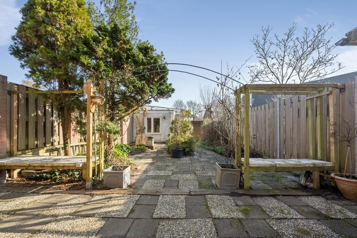 Foto 6 van Schweitzerstraat 111