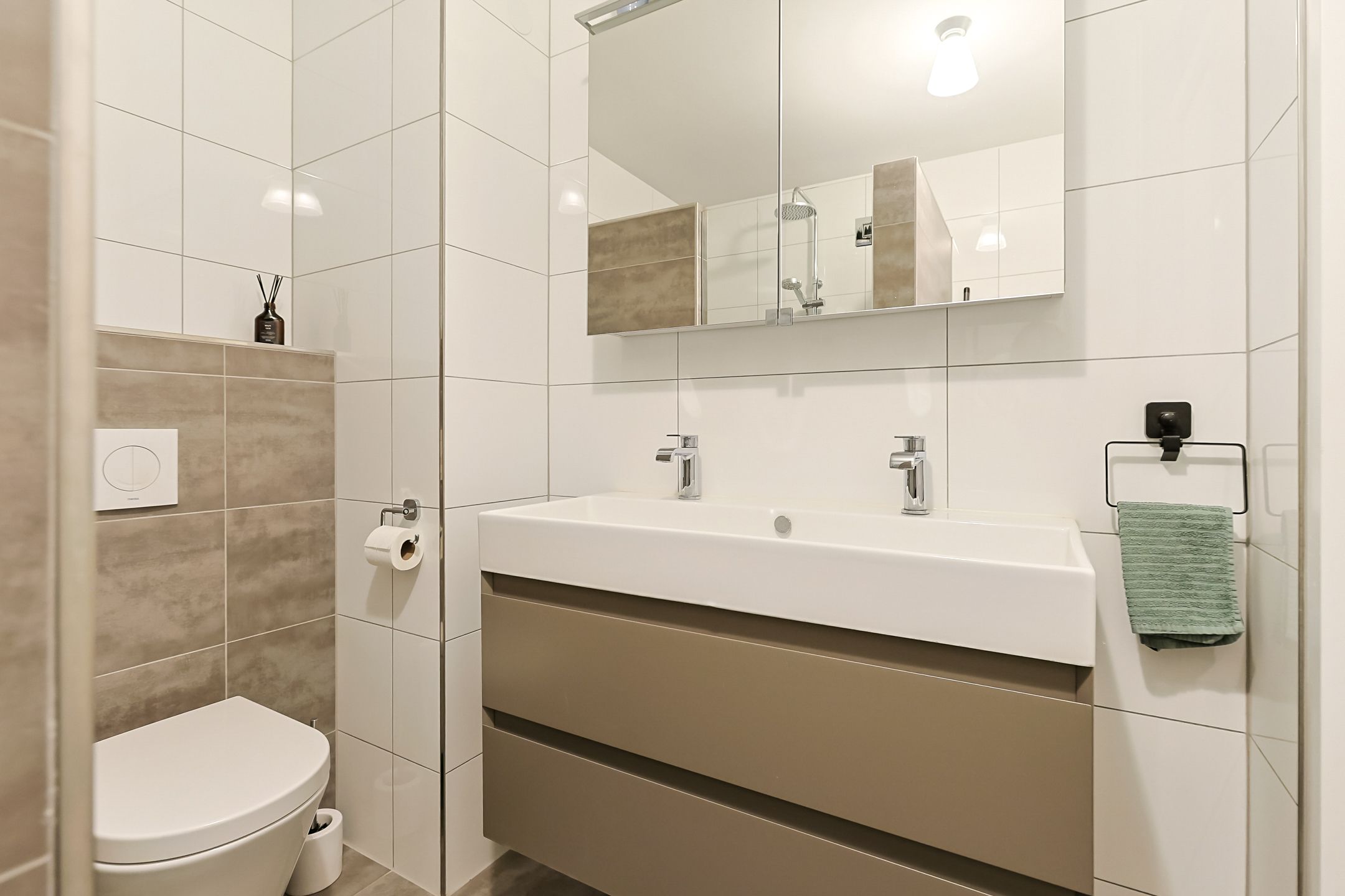 Foto 30 van Schildwacht 1