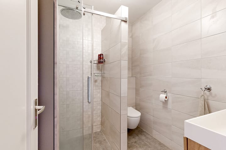 Photo 24 of Pieter Aertszstraat 129-3