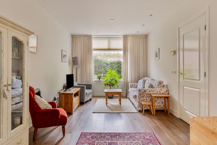 Foto 4 van Julianastraat 15