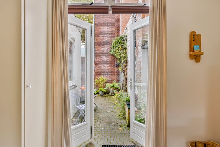 Foto 7 van Julianastraat 15