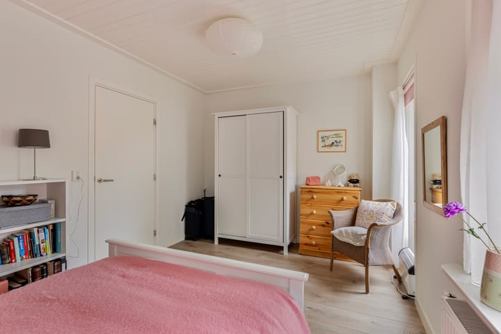 Foto 14 van Julianastraat 15