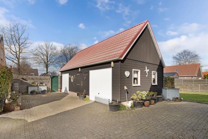 Foto 35 van Frieseweg 13