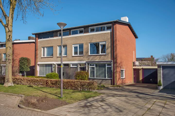 Foto 1 van van Heemskerkstraat 2