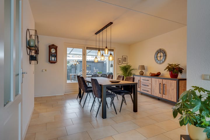 Foto 13 van Sartrelaan 12