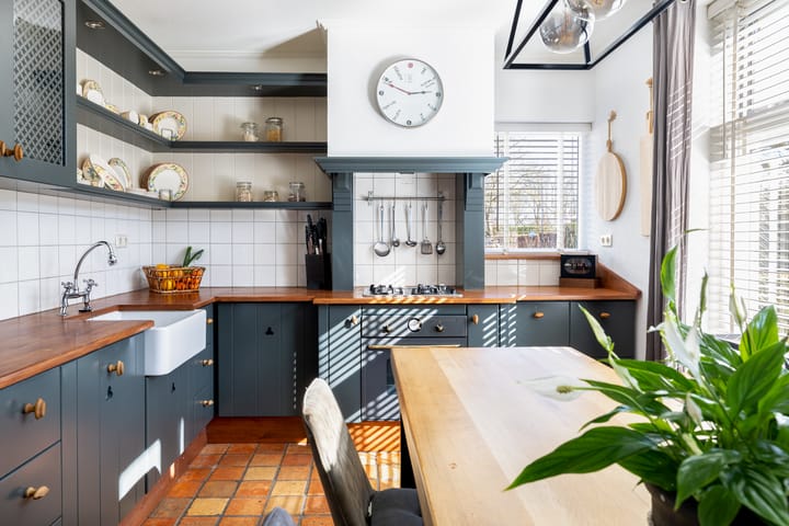 Foto 13 van Meester Bierensweg 27