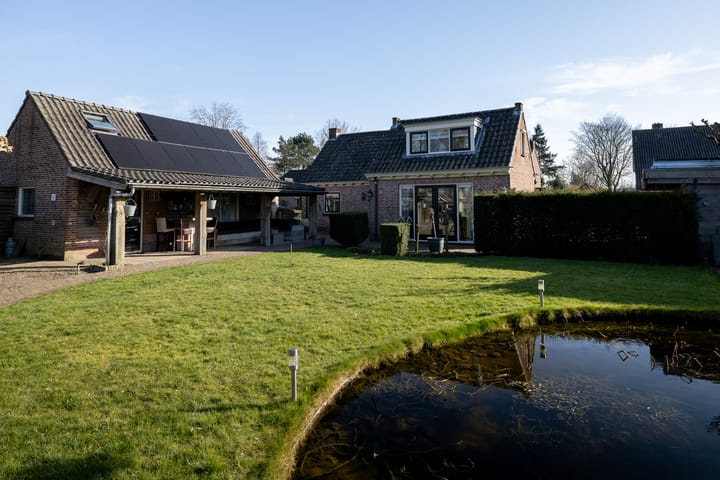 Foto 31 van Meester Bierensweg 27