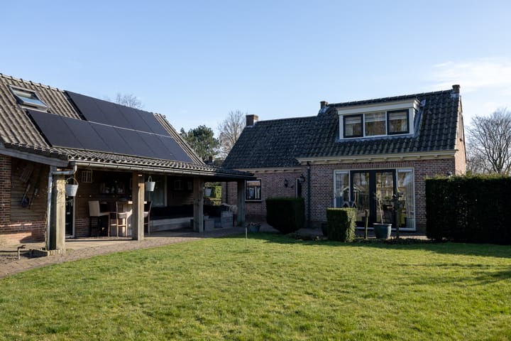 Foto 32 van Meester Bierensweg 27