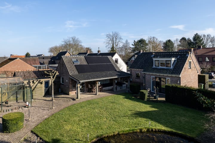 Foto 46 van Meester Bierensweg 27