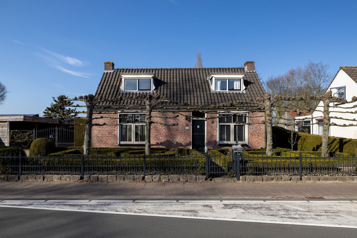 Foto 50 van Meester Bierensweg 27