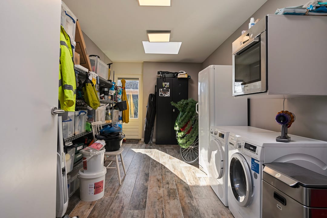 Photo 23 of de Weem 2