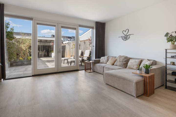 Photo 7 of Eyckenstein 21