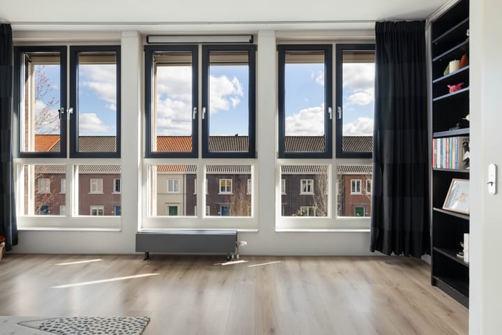 Photo 38 of Eyckenstein 21