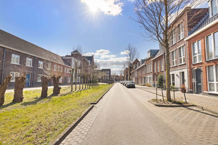 Photo 51 of Eyckenstein 21