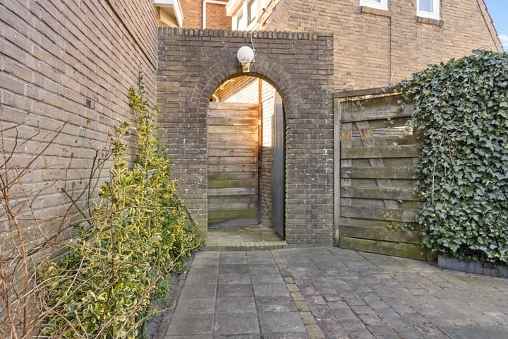 Foto 36 van Waling Dijkstrastraat 55