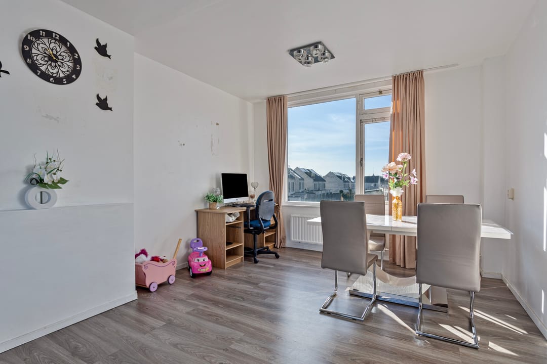 Foto 11 van Peter Huyssenslaan 75