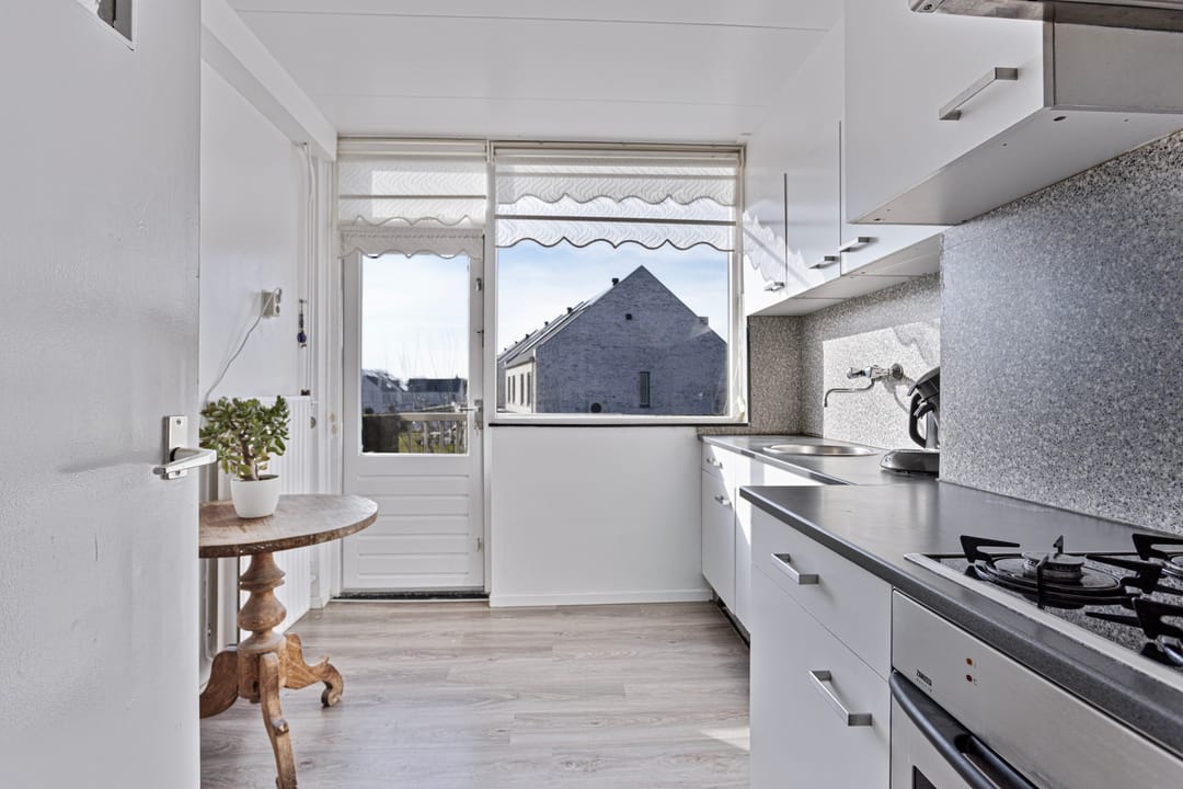 Foto 13 van Peter Huyssenslaan 75