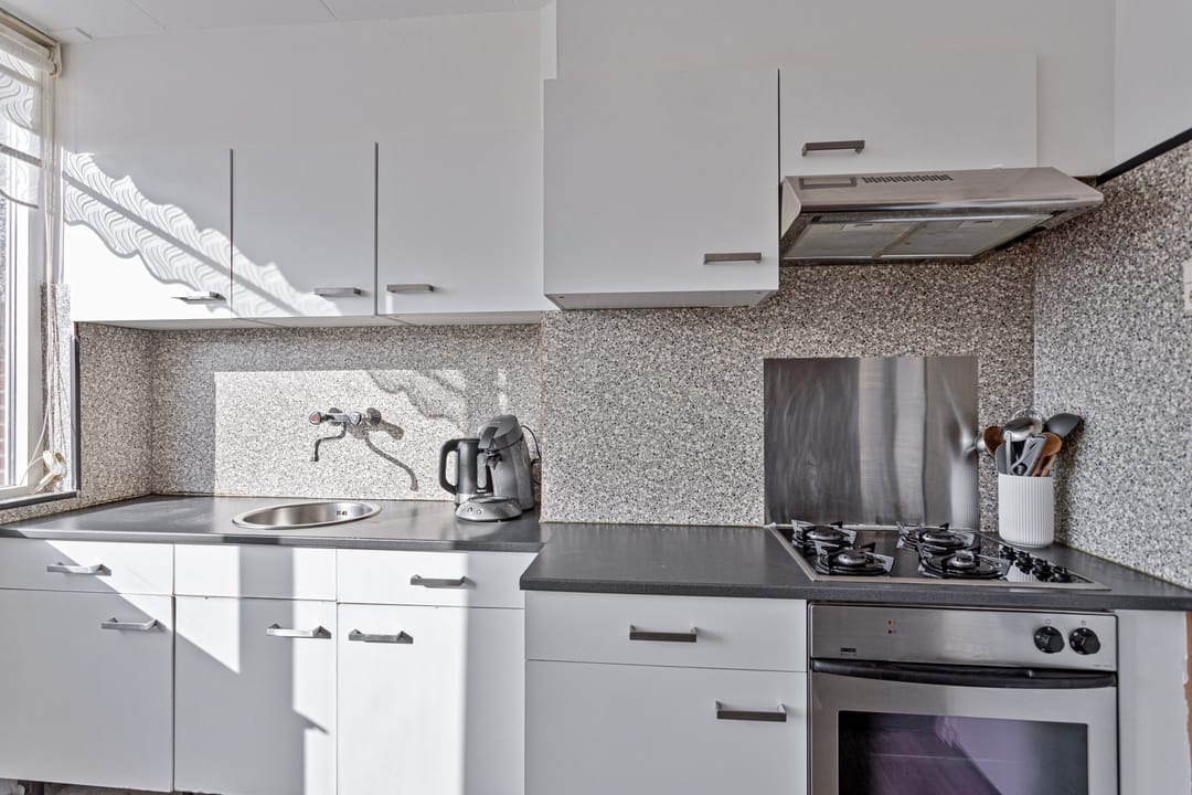 Foto 16 van Peter Huyssenslaan 75