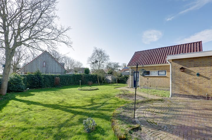 Foto 48 van Nesserweg 1-A