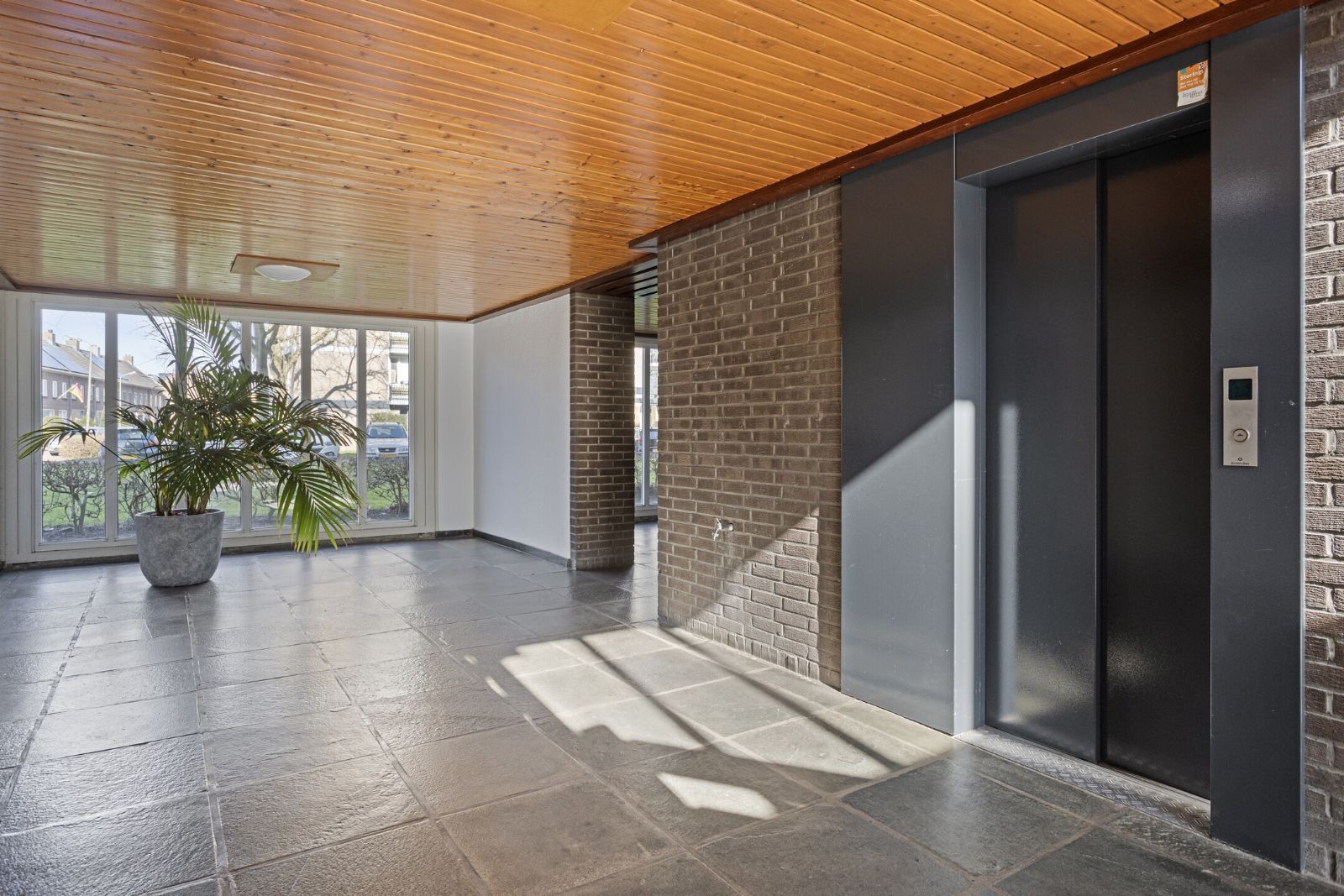 Foto 6 van Neerstraat 51