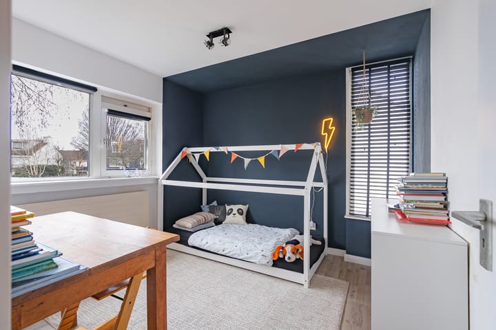 Foto 16 van Porthoslaan 75