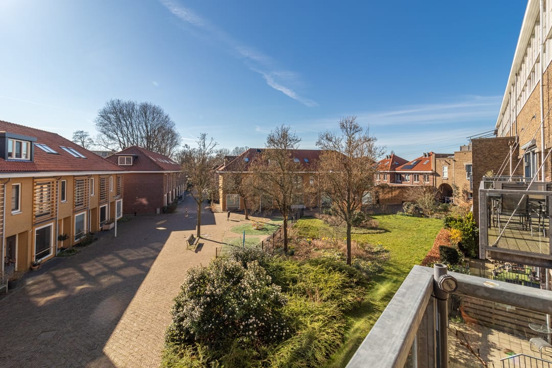 Photo 11 of Westzijde 213-F5