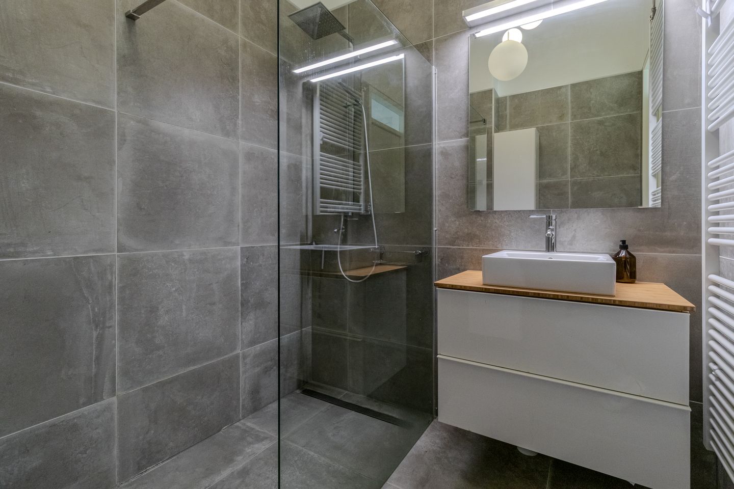 Photo 25 of Westzijde 213-F5